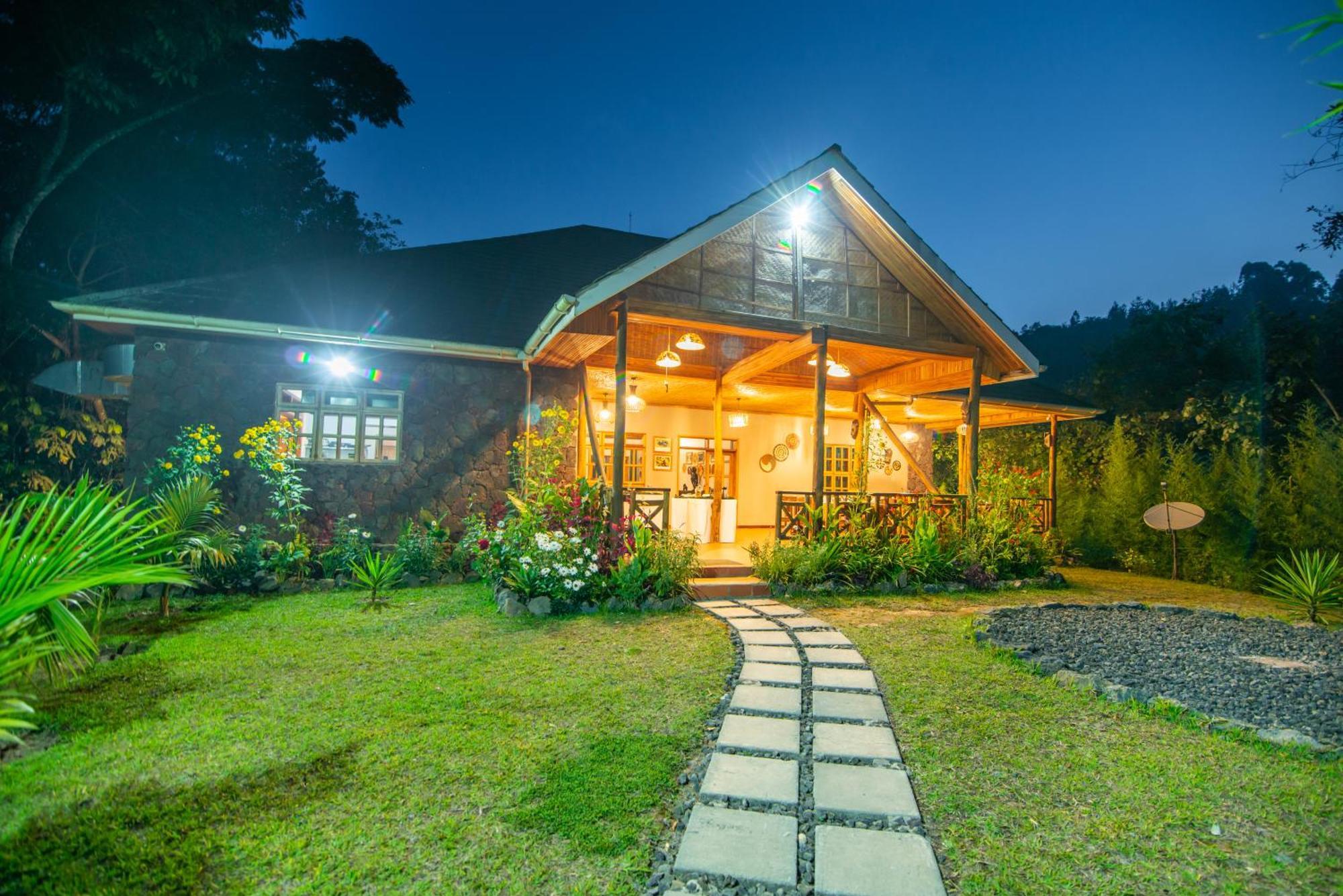 Gorilla Leisure Lodge キソロ エクステリア 写真
